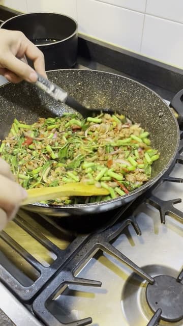 Thai Basil Pork with Long Beans