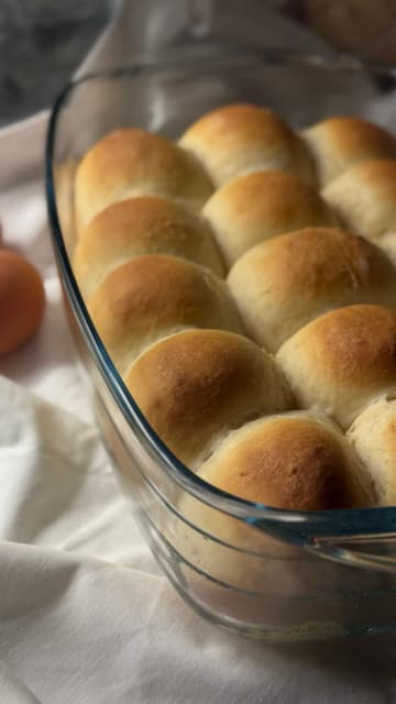 Soft Dinner Rolls