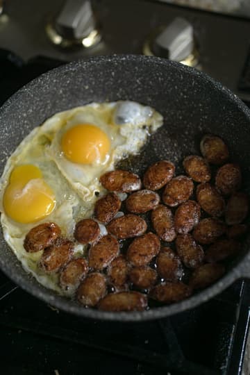 Smoked Sausage and Eggs Skillet