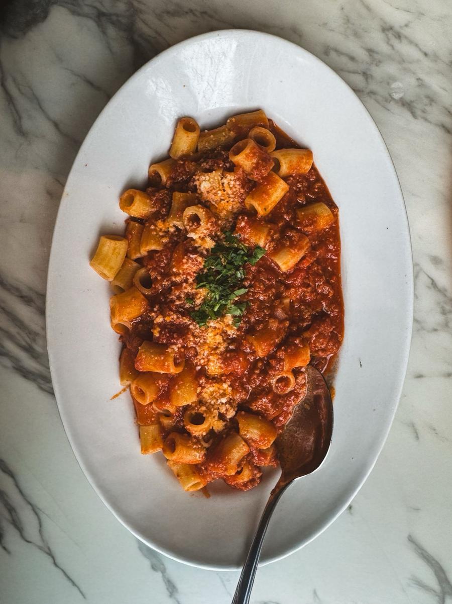 Easy Beef Ragù Rigatoni
