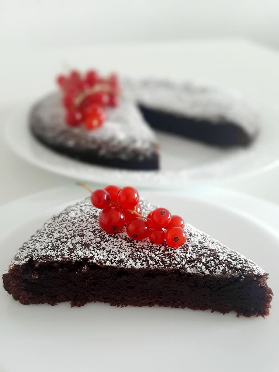 Flourless Chocolate Cake